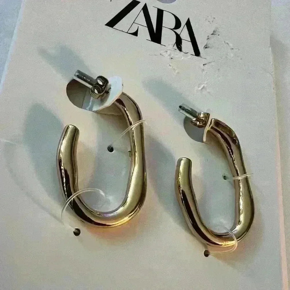 🔥🔥Zara Classy earrings - Picture 2 of 3